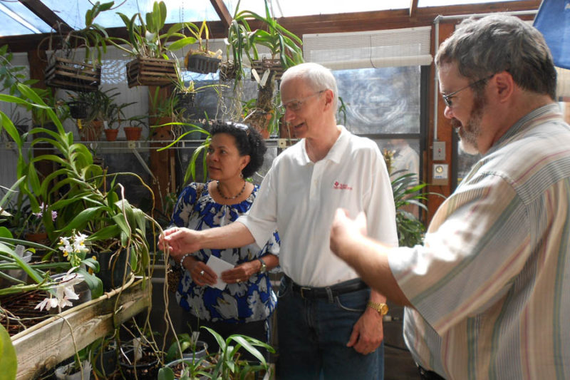 Charles Hess greenhouse tour